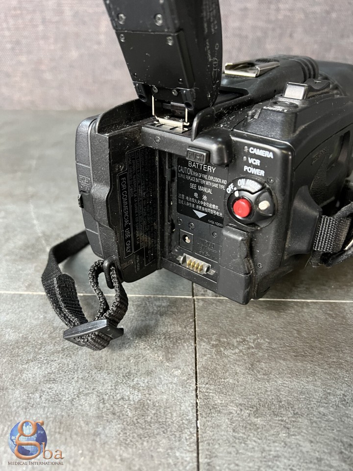 Panasonic AGDVC30 3CCD 16X Zoom Digital Video Camera Recorder No
