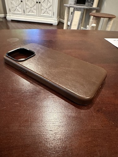 NEW IN BOX Kingflag Genuine Leather Case for iPhone 15 Pro Max, Rustic Brown - Photo 2 sur 11