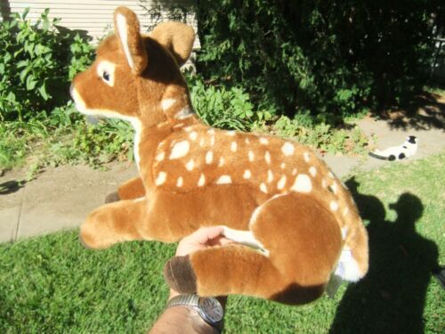 FAO Schwarz Toys R Us Fawn Deer Laying Down 19" Long 2015 Plush Toy - Picture 10 of 16