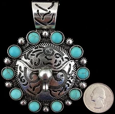 Western Cowgirl Vintage Silver Ropes Turquoise Longhorn Round Pendant Large
