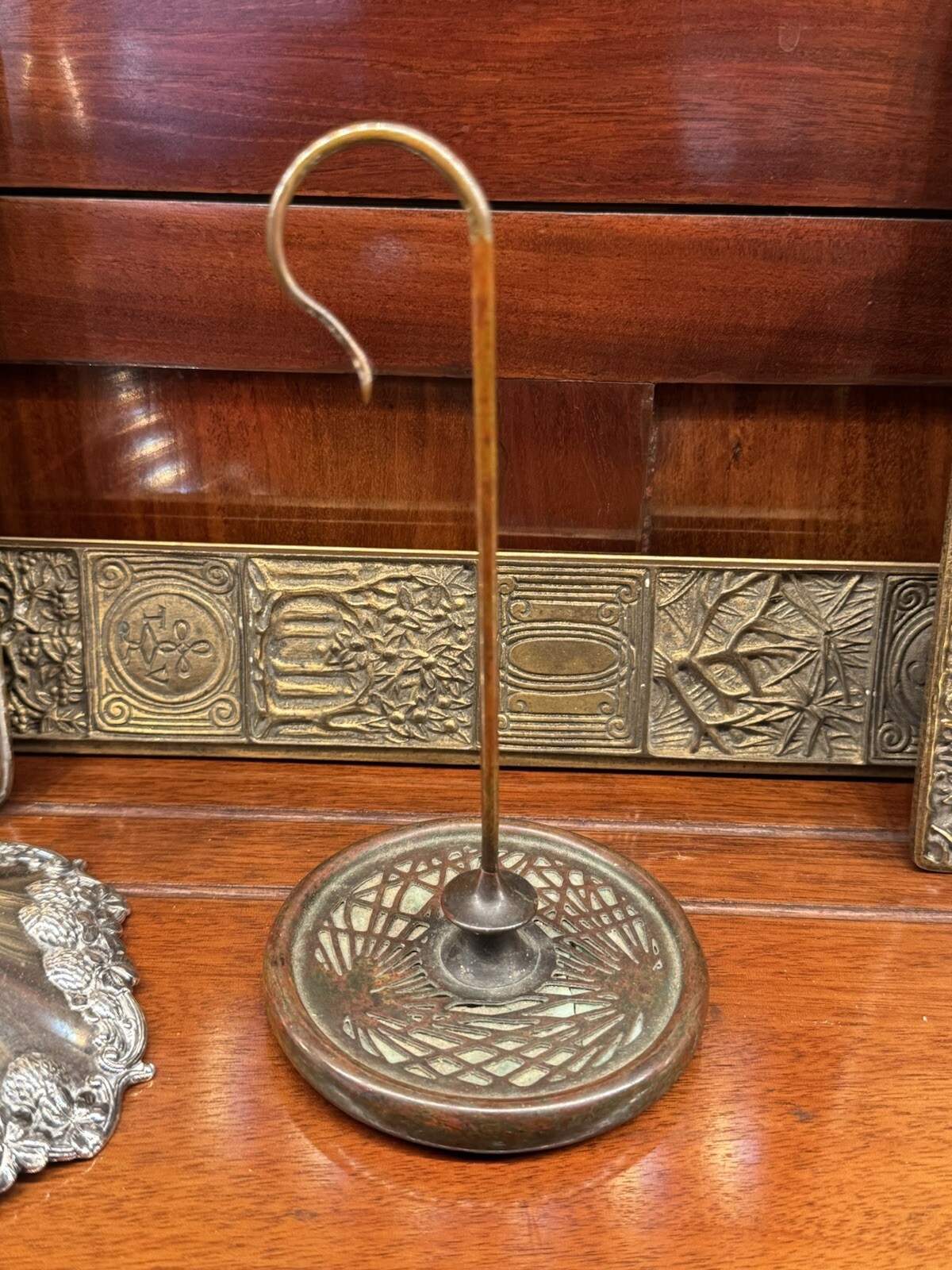 Picture 1 of 12