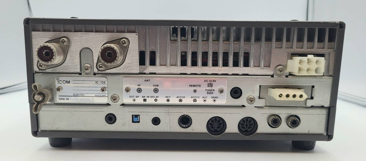 トランシーバー ICOM IC-726 ICOM IC-726 MARS MOD HF/50MHz Transceiver Transmission