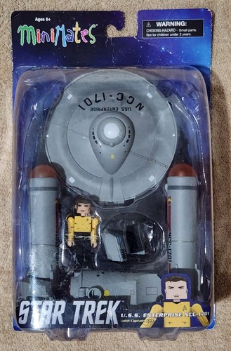 RARE Star Trek Minimates U.S.S. Enterprise with Captain Kirk Damond Select Toys - Picture 1 of 6