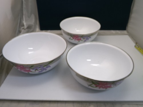 11 piece set GMI ENAMEL COOKWARE - Picture 6 of 10