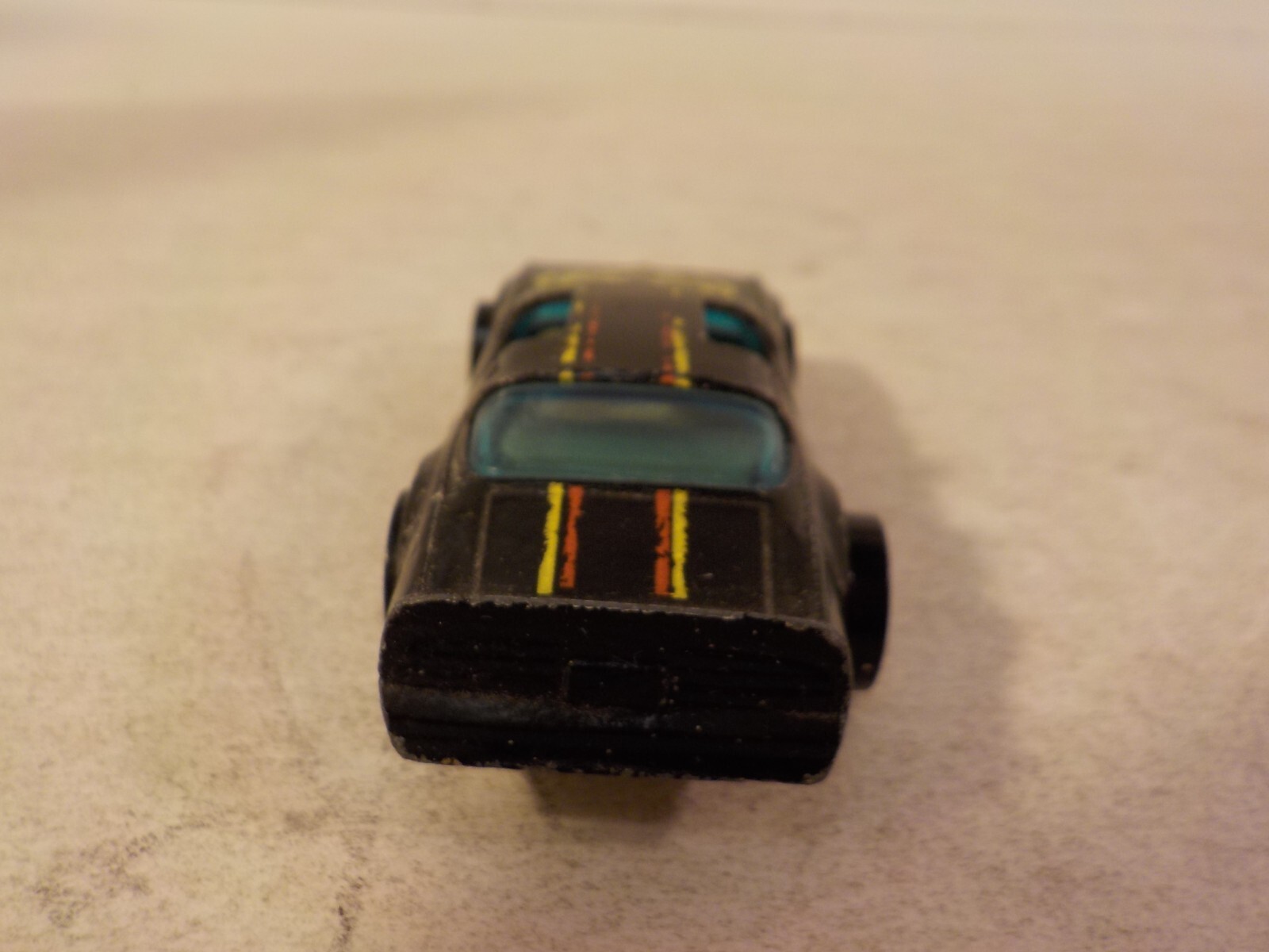 Picture 3 of 6