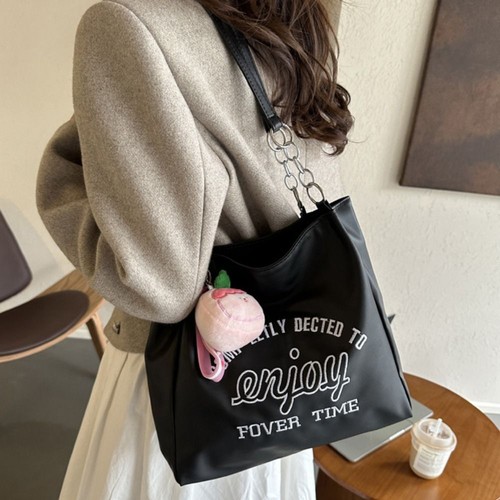 with Pendant Letter Shoulder Bag Large Capacity Shoulder Bag Travel - Picture 4 of 18