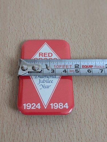 Vintage RED CROSS Pin Badges X 4 British International 1980's Good Condition - Picture 11 of 16