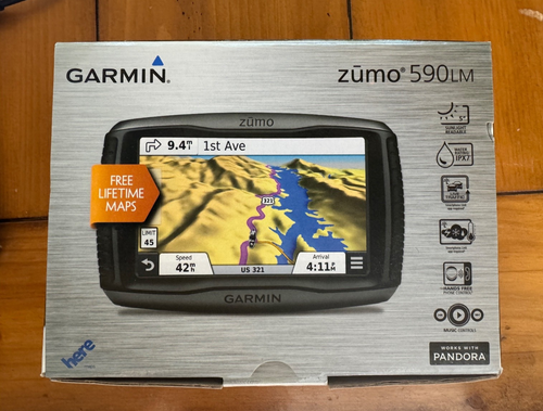 Garmin Zumo 590LM (Lifetime Maps) Motorcycle / Harley GPS Navigation 595 LM