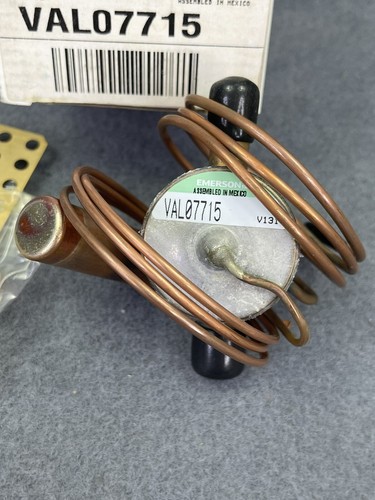 EMERSON Service First Thermal Expansion Valve VAL07715 X15111256060 - Picture 2 of 6