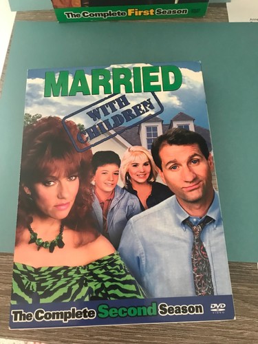 Married With Children: DVD Season 1 & 2nd Season: EUC - Picture 3 of 5