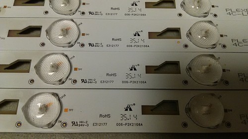 TCL 55FS4610R LED Set (7 Pieces) 006-P2K2106A / E312177 - Picture 4 of 9