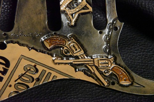 Battipenna in pelle personalizzato lavorato a mano Stratocaster Sheridan "Wanted" II - Foto 3 di 7