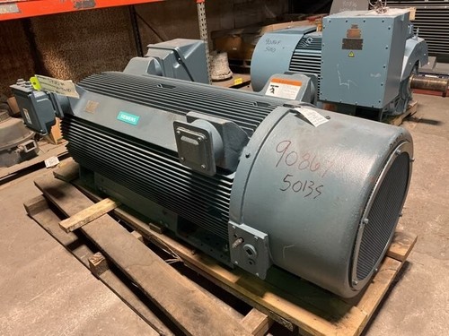 700 HP Siemens AC Electric Motor 1800 RPM Fr 5013S TEFCBB 2300 V New - Picture 2 of 3
