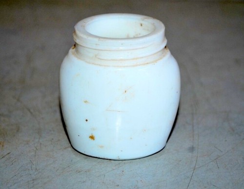 Antique Old Rare White Milk Glass Ointment Jar Bharani - Picture 8 of 8