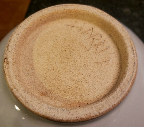 Vintage Harris Pottery Chicago Clay Fruit Bowl Mixing Salad Bowl Signed - Picture 9 of 9