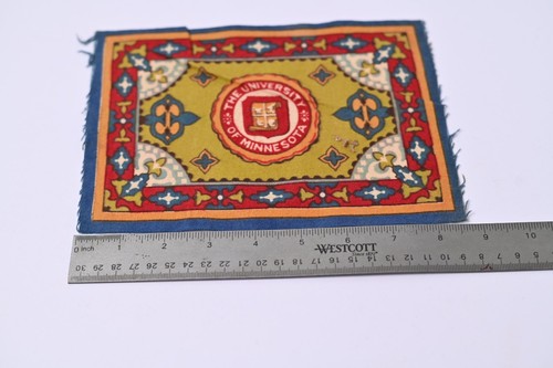 1910's University of Minnesota Seal Tobacco Felt - Picture 3 of 4