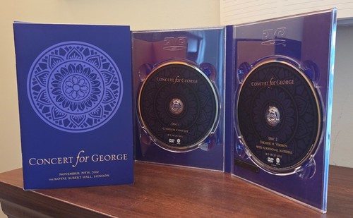 The Beatles - George Harrison - 4 Hardback Books & 2 DVDs! - Bild 5 von 8