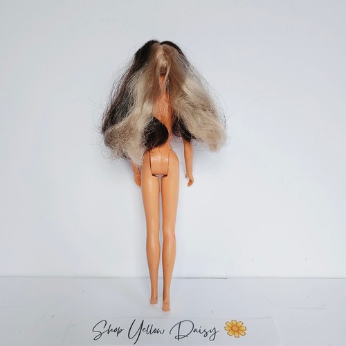 1970s Tuesday Taylor Color Flip Blonde Brunette Blue Eyes Rooted Eyelashes 1309 - Bild 12 von 14