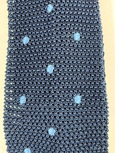 Corbata tejida inferior cuadrada a lunares azul marino Paul Stuart - Imagen 2 de 4