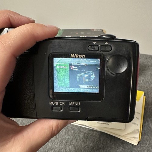 NIKON Coolpix 800 2.1MP Digital Camera + Box, Manual, Memory Card Working! READ - Picture 13 of 15