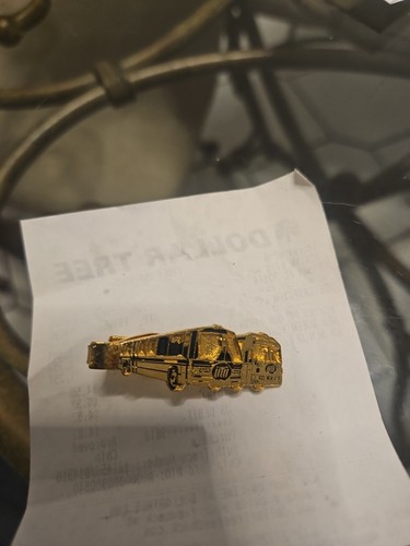Transit Bus Tie Clip