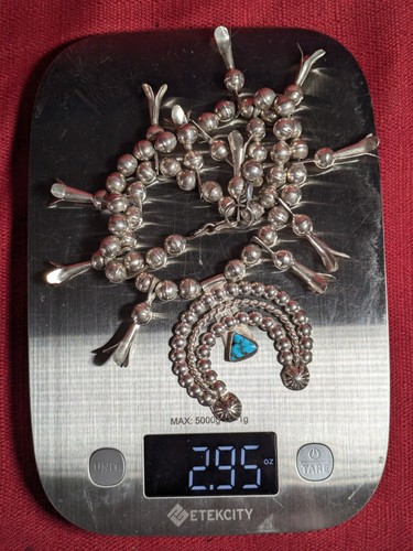Collana vintage nativi americani argento sterling fiori di zucca ciondolo dettagliato - Foto 14 di 24