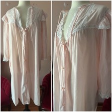 Vintage 70s Cotton Pink Ruffled Lace Nightgown Robe Models Coat Nightie S M