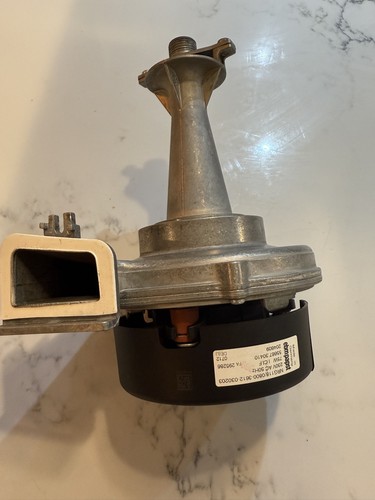 IDEAL LOGIC ( + ) COMBI 24 30 35 & SYSTEM / HEAT 12 15 18 24 30 FAN 175569