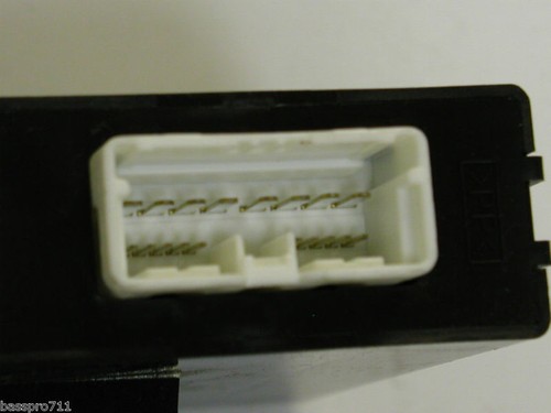 2003 SUBARU LEGACY OUTBACK KEYLESS ENTRY 88035AE16A OEM - Picture 9 of 9