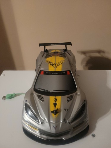 New Bright 1:14 Chevrolet Chevy Corvette C8-R RC Forza Motorsport USB 4x4 - Picture 4 of 5