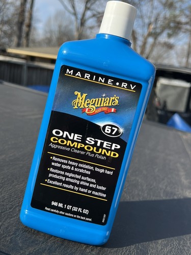 Meguiar's M6732 Marine One-Step Gel Coat Restoration Compound (32 oz.) - Picture 3 of 15