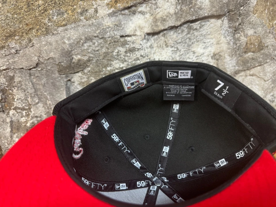 Cleveland Indians Wahoo New Era Fitted Club 59Fifty Two Tone RED NAVY BRIM RARE - Image 4 of 4