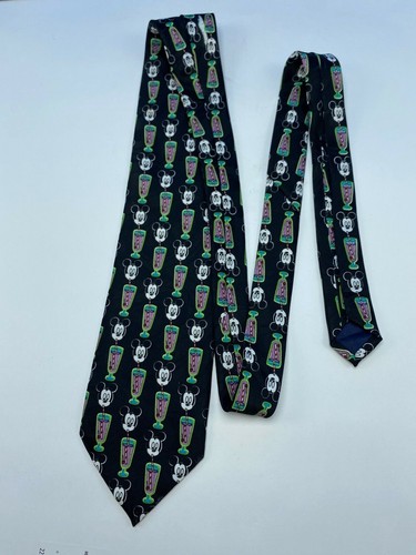 WALT DISNEY MICKEY MOUSE TIE mickey drinking for straw necktie - Picture 2 of 6