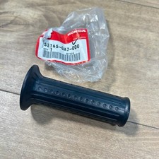 New Honda OEM NOS HANDLE GRIP / 53165-GA7-000 / NQ50 NB50 SA50 PA50