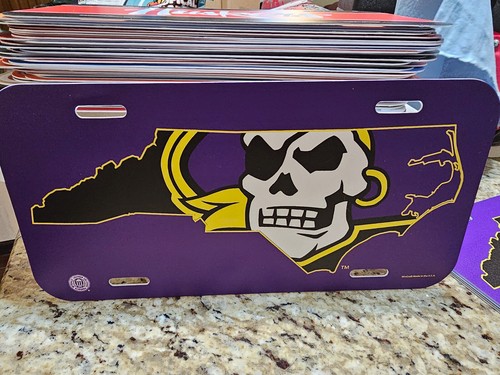 EAST CAROLINA PIRATES NCAA AUTO CAR FOOTBALL LICENSE PLATE NEW - Picture 2 of 2