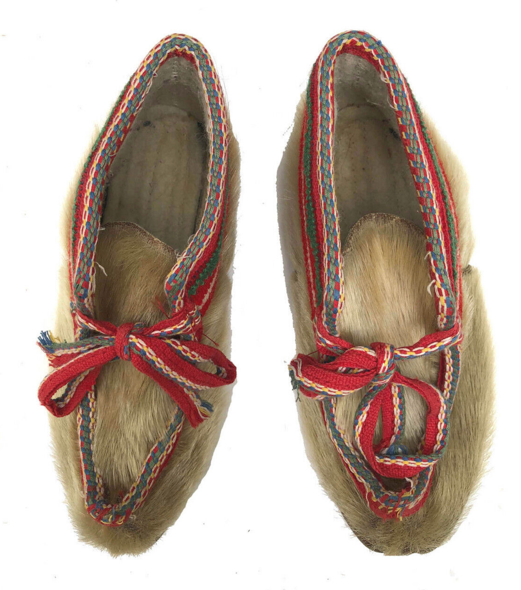 Vintage Men’s Norwegian Lapland Saami Reindeer Fur Nutukas Shoes Vintage Sami Reindeer Fur Mukluks, Handcrafted Lapland Boots  main image 4
