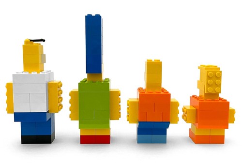 LEGO The Simpsons: Homer, Marge, Bart and Lisa Couch Scene (Custom Made Set) - Picture 9 of 13