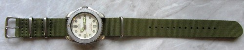20mm Khaki Green Nylon Webbing zulu Watch Strap Band Bracelet BNWOT ** - Picture 6 of 12