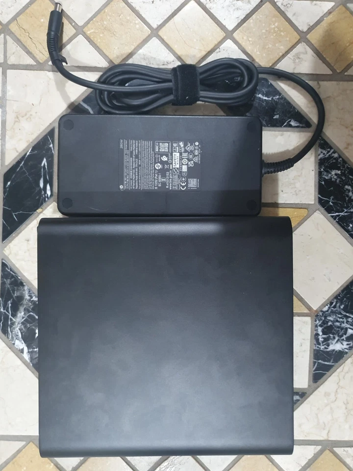 HP Z2 Mini G9 Workstation | i7-13700K | 32GB RAM | 1TB SSD | RTX2000 | Win11P