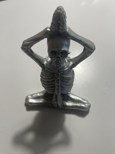 Set Of 3 Yoga Pose Silver Skeletons - Picture 12 of 12