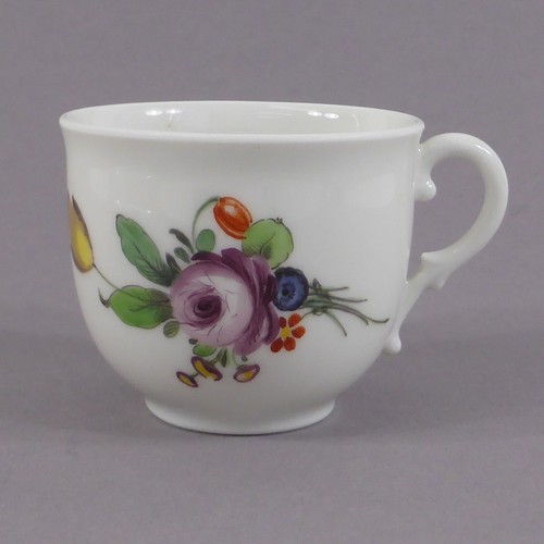 Mocataza de porcelana Nymphenburg con platillo pintado a mano flores de colores - Imagen 2 de 11