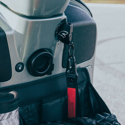 Aufbewahrung Gepäckhaken Häkeln für Vespa Sprint Primavera GTS 300 GTS GTV LX LT