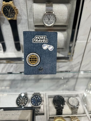 Michael Kors Jet Set Travel Women Passport Money Credit Card id Holder Wallet MK - Bild 4 von 28