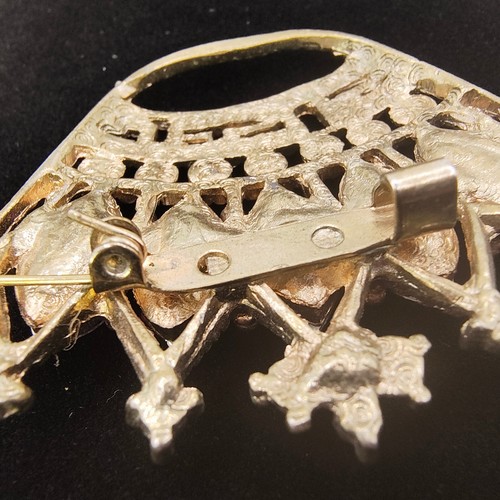 VTG Jesus Crown Brooch Pin Multicolor Rhinestone Gold Tone Filigree Religious - Picture 21 of 24