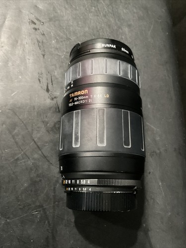 Tamron A17NII 70-300mm F/4-5.6 Lens - Black - Picture 1 of 6