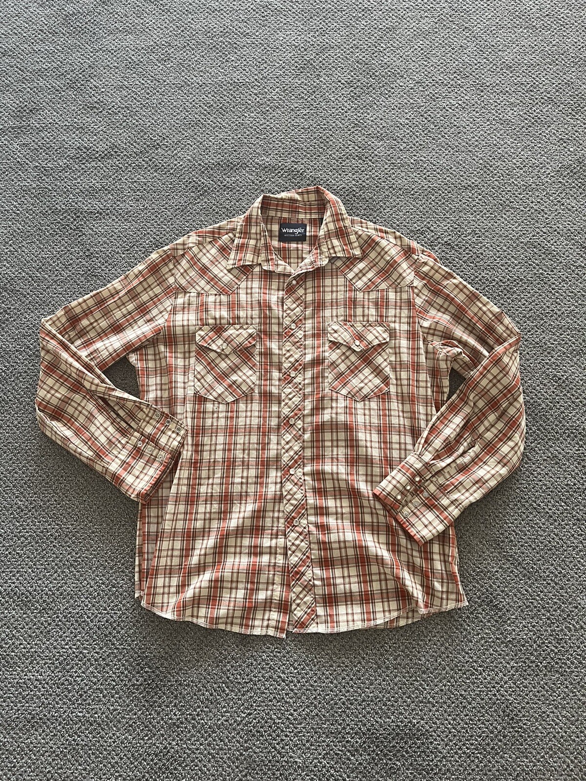 vintage wrangler pearl snap western long sleeve shirt… - Gem