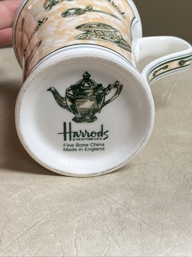 Harrods London Knightsbridge Mug Footed Tea Coffee Cup English Bone China 10oz - Picture 7 of 8