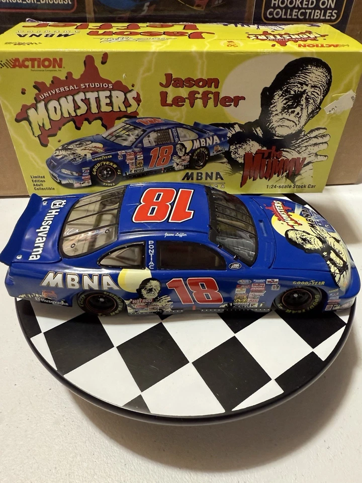 RARO* Jason Leffler #18 MBNA Monsters 1/24 2000 Nascar Diecast Foto 4 de 4