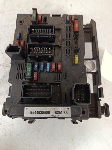 Caja de fusibles CITROEN XSARA PHASE 2 00006500Y1 - Imagen 2 de 12