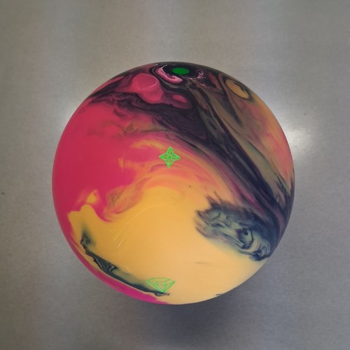 Roto Grip Magic Gem 1ST QUALITY bowling ball 15 LB. NEW IN BOX! #051 - Picture 4 of 4